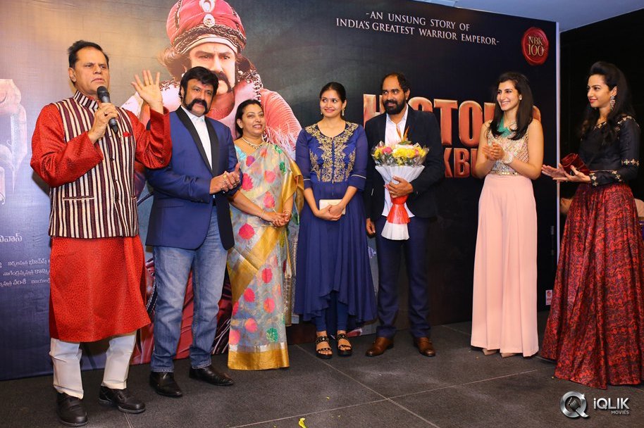 TSR-Felicitates-Gautamiputra-Satakarni-Team